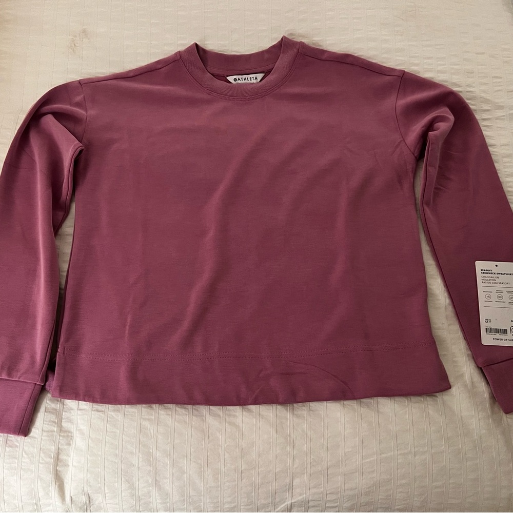Athleta Women's Pink SeaSoft sweatshirt